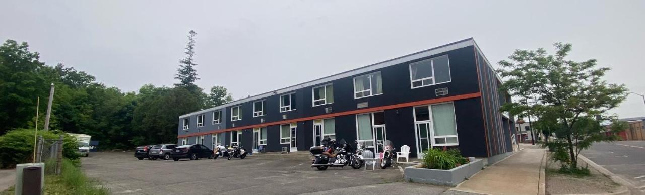 Midtown Hotel Parry Sound Kültér fotó