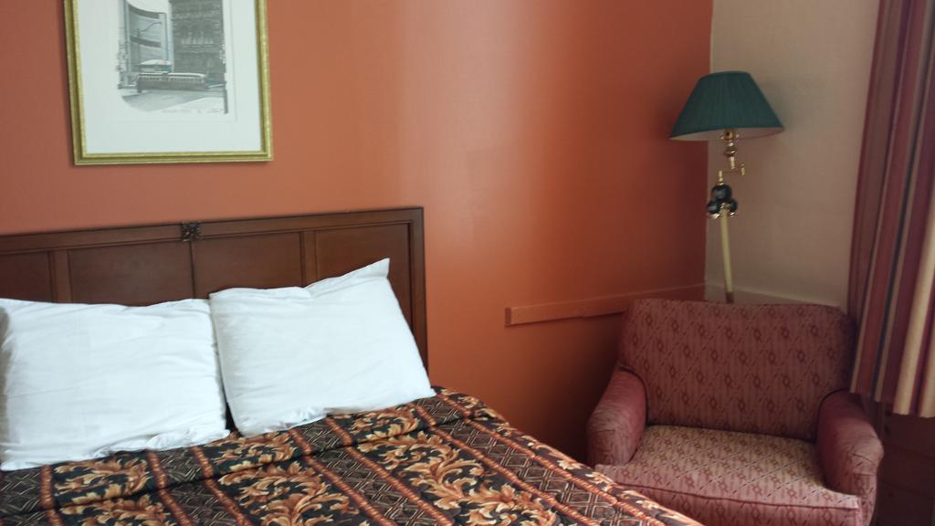 Midtown Hotel Parry Sound Kültér fotó