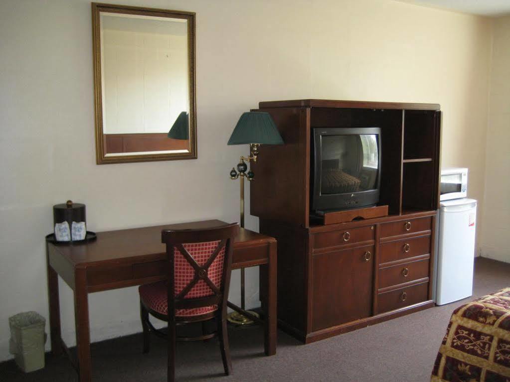Midtown Hotel Parry Sound Kültér fotó